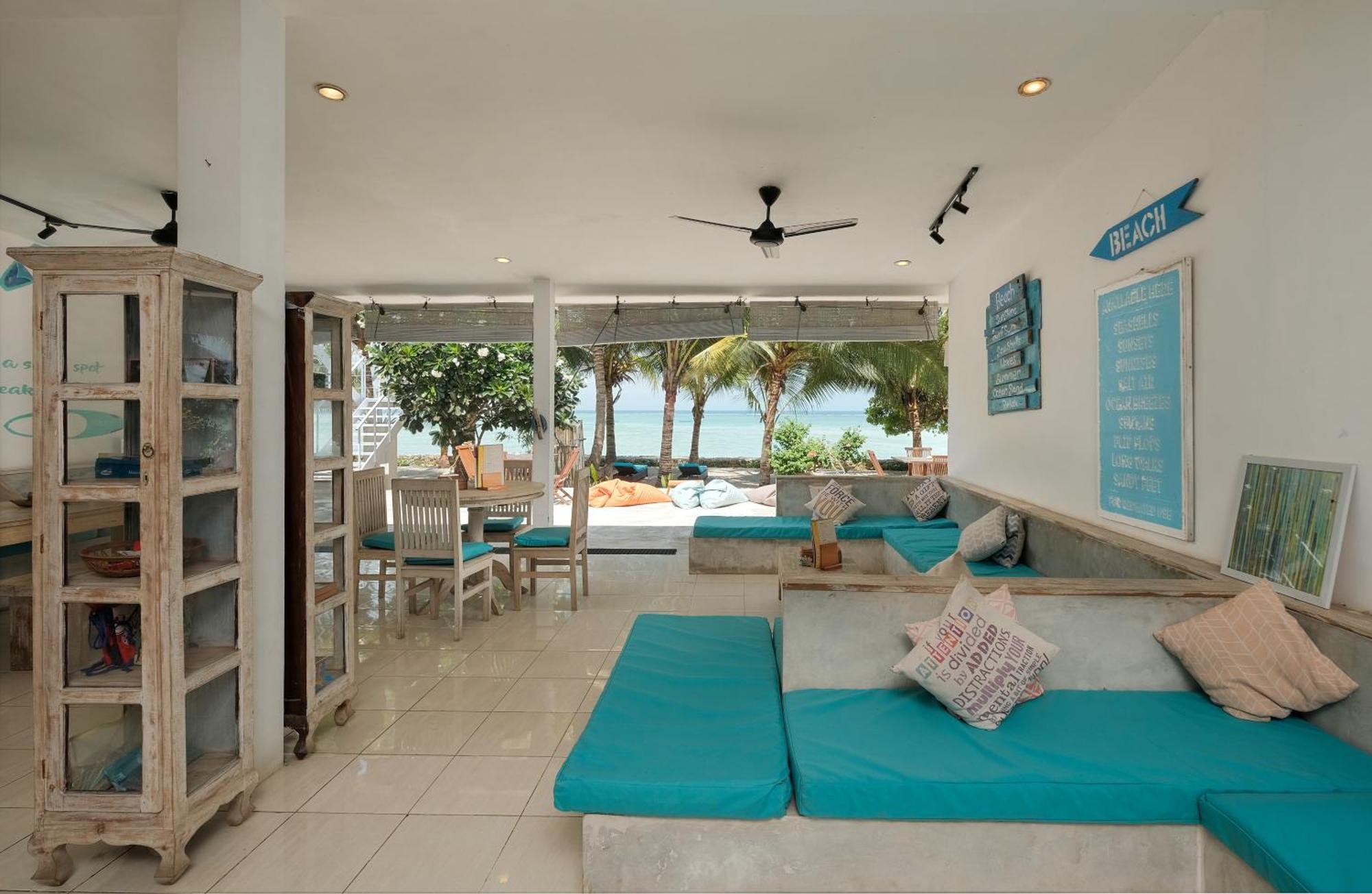 Myamo Beach Lodge Jereweh Exteriér fotografie