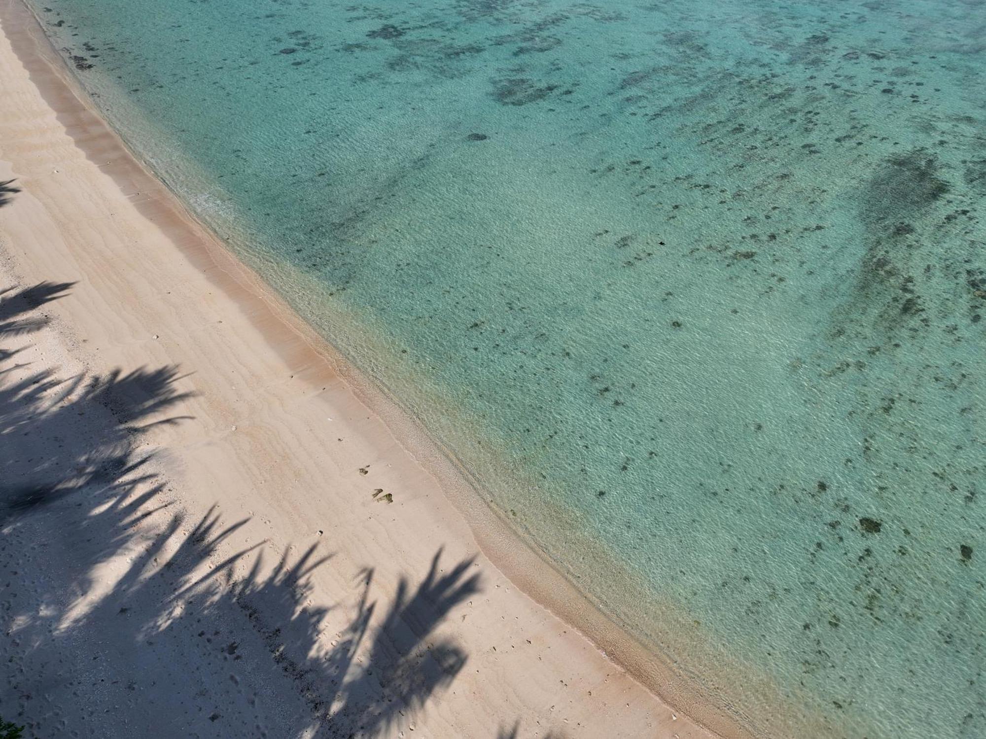 Myamo Beach Lodge Jereweh Exteriér fotografie