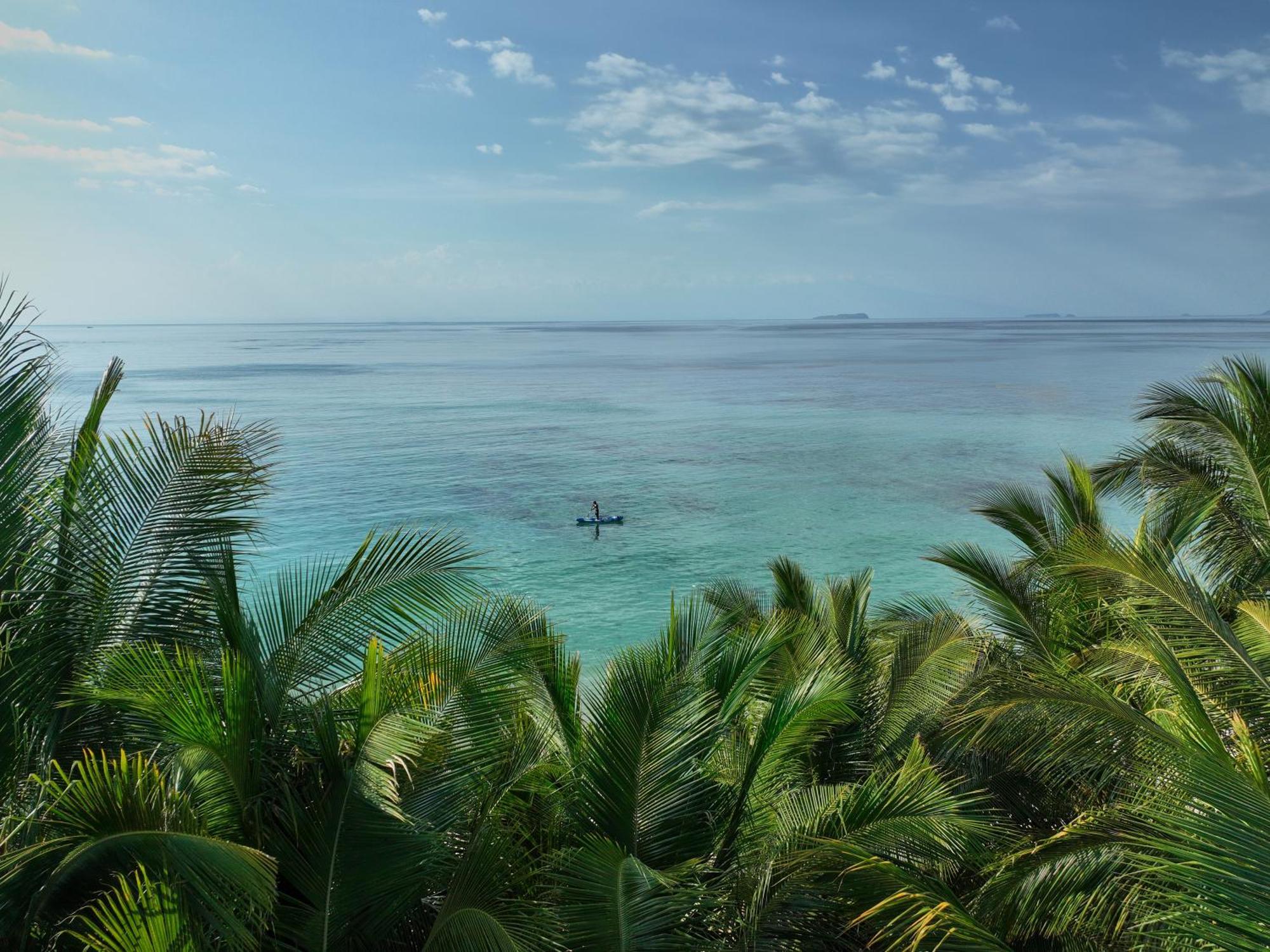 Myamo Beach Lodge Jereweh Exteriér fotografie