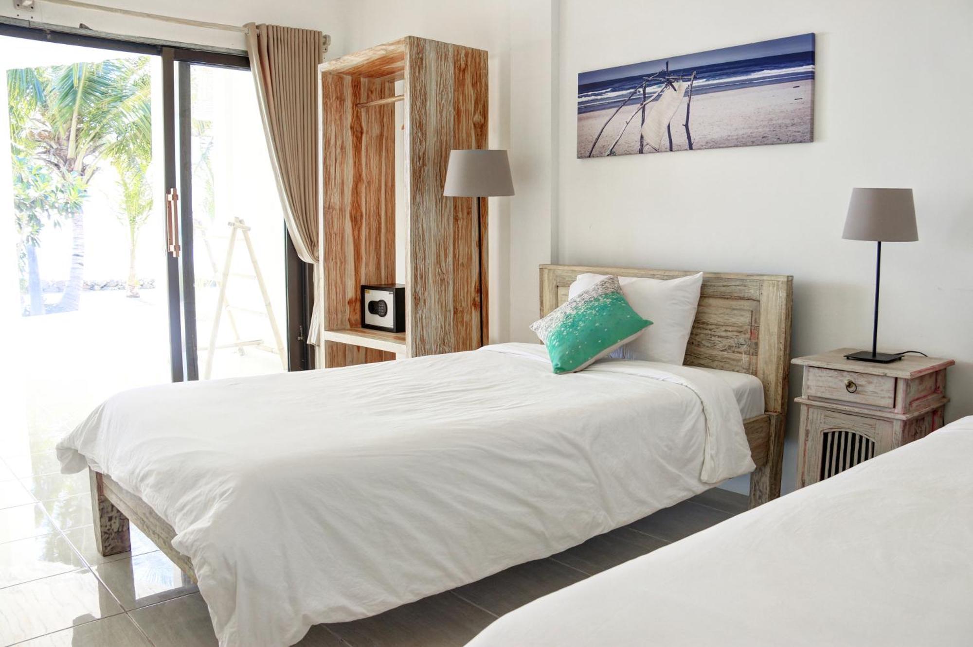 Myamo Beach Lodge Jereweh Exteriér fotografie